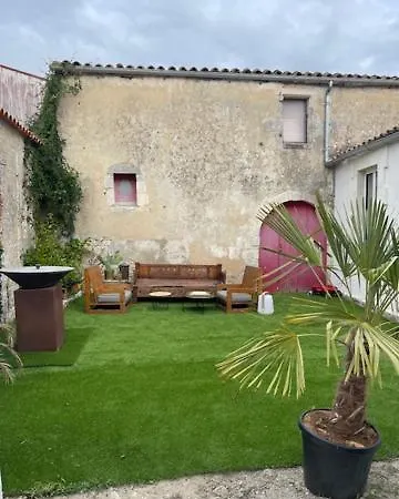 Holiday home Propriete Io8 - Oleron *